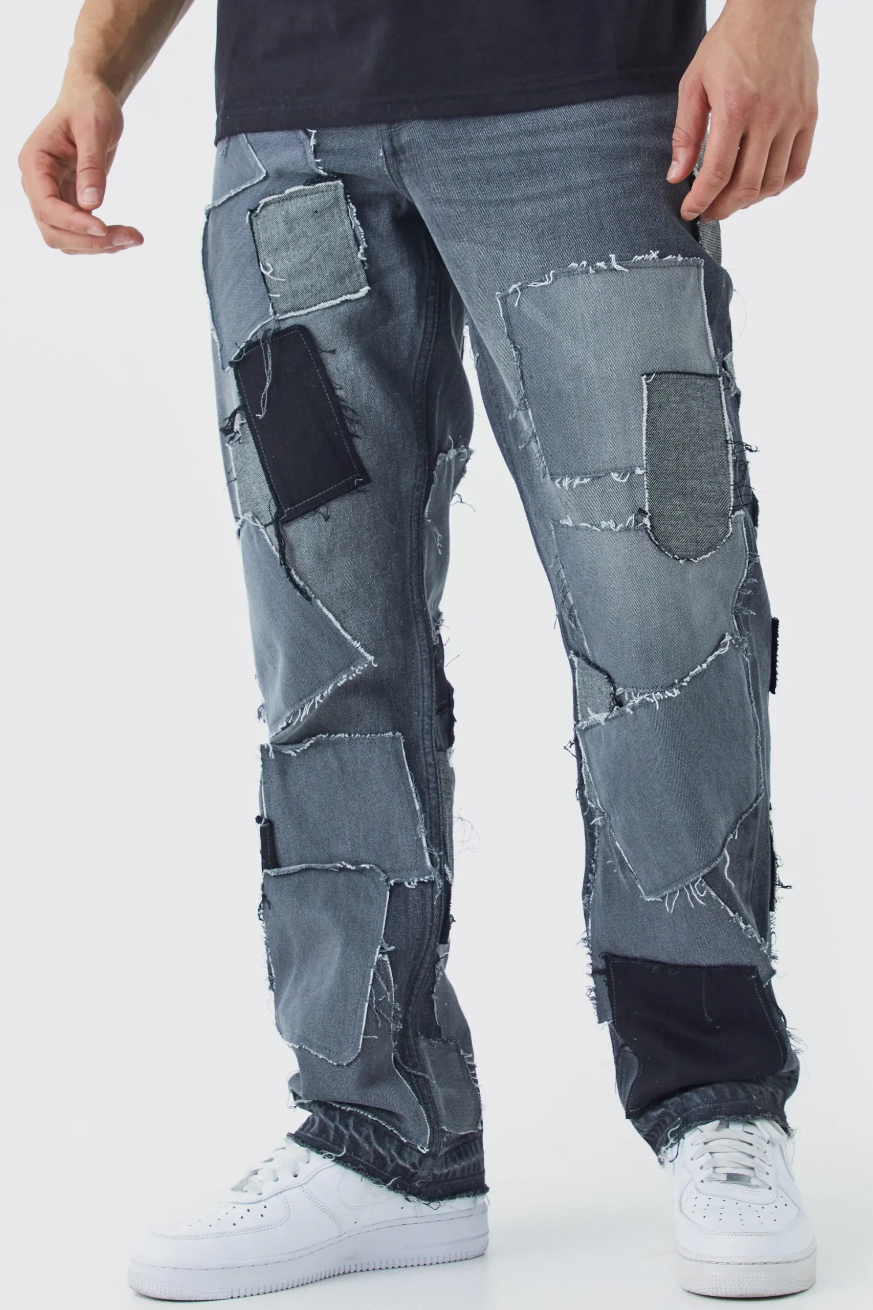 Relaxed Distressed Patchwork Jean | BoohooMAN UK