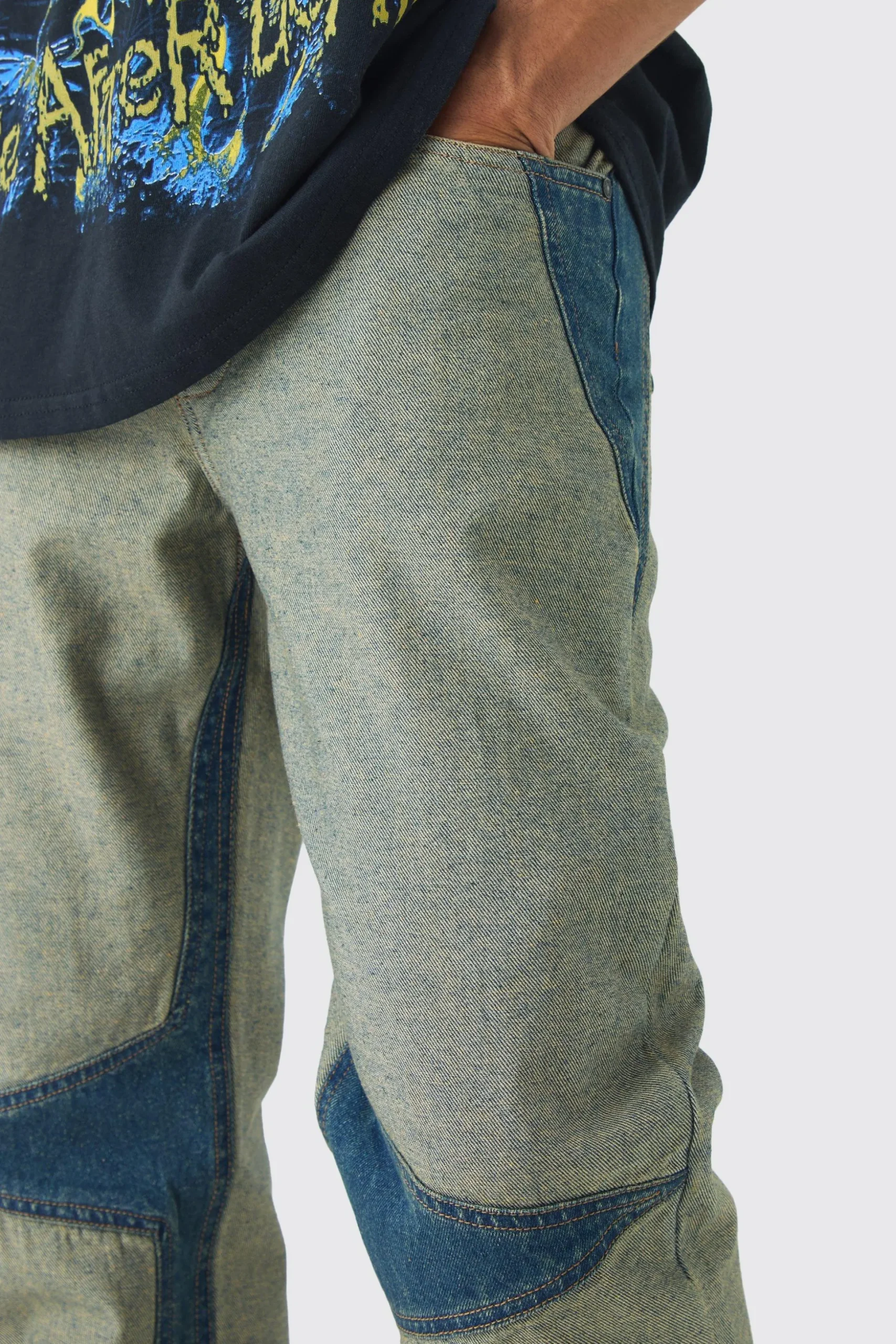 Relaxed Fit Cut Out Star Jeans | BoohooMAN UK