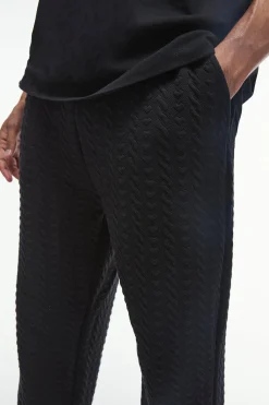 Relaxed Fit Herringbone Split Hem Woven Tab Jogger | BoohooMAN UK