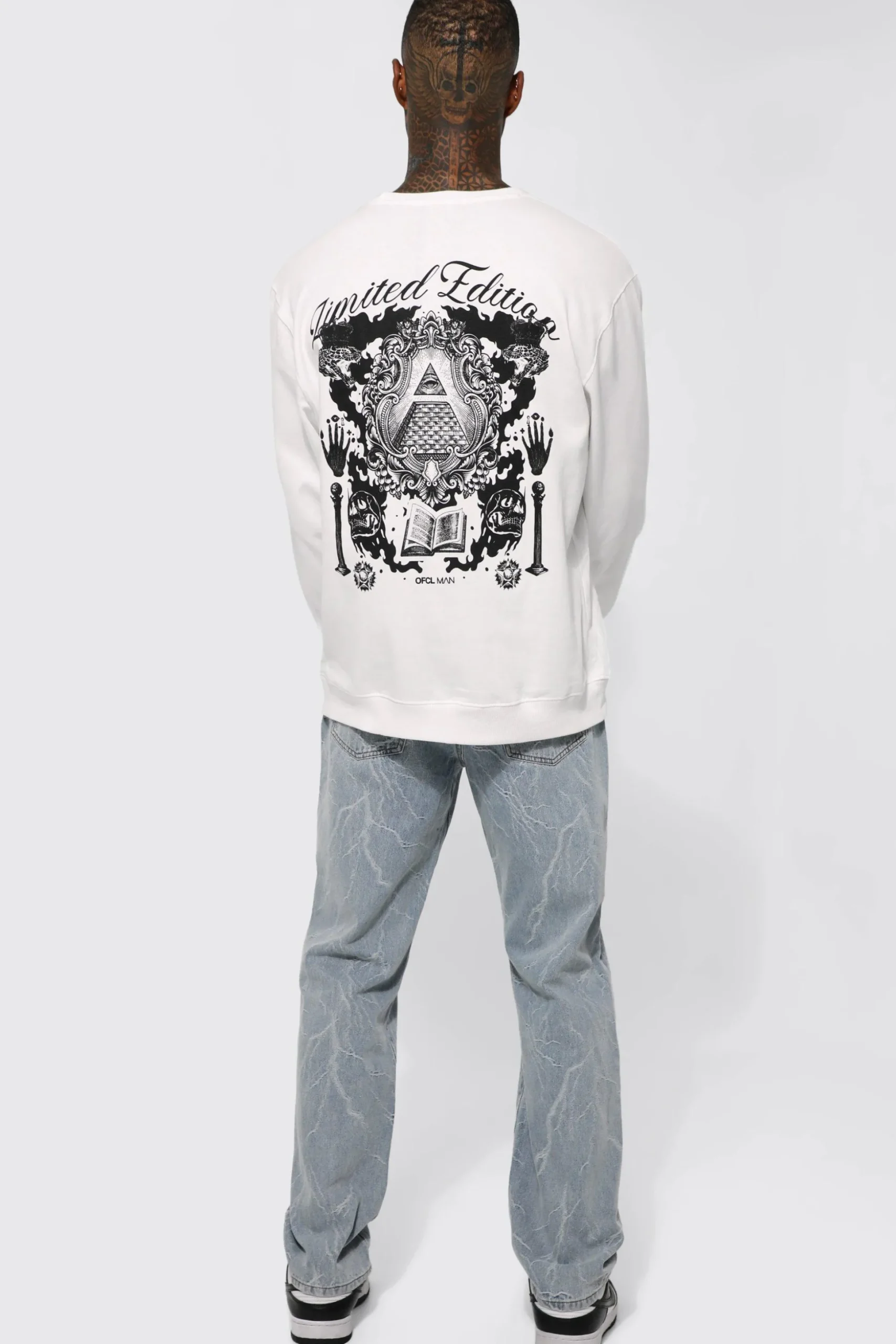 Relaxed Fit Lightning Jacquard Jeans | BoohooMAN UK