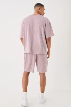Relaxed Fit Mid Length Stripe Texture Shorts | BoohooMAN UK