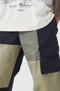 Relaxed Fit Multi Colour Block Cargo Trouser | BoohooMAN UK