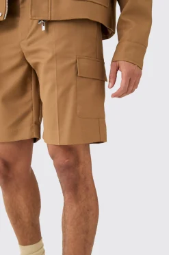 Relaxed Fit Tailored Cargo Shorts | BoohooMAN UK
