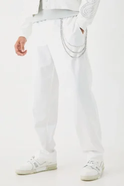 Relaxed Fit Tailored Trouser With Chain In White | BoohooMAN UK