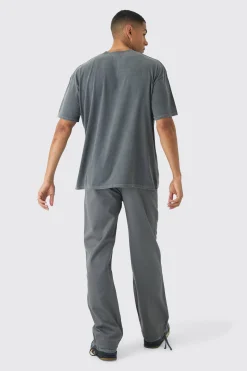 Relaxed Fit Textured Ripstop Trousers | BoohooMAN UK
