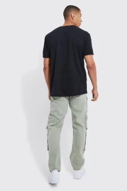 Relaxed Fit Washed Multi Pocket Cargo Jeans | BoohooMAN UK