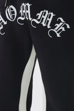 Relaxed Gothic Homme Cross Gusset Jogger | BoohooMAN UK
