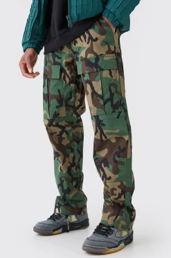 Relaxed Gusset Ripstop Camo Cargo Trouser | BoohooMAN UK