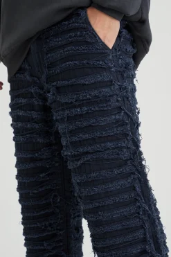 Relaxed Heavily Distressed Trouser | BoohooMAN UK