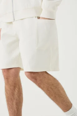 Relaxed Heavyweight Ribbed Patch Pocket Short | BoohooMAN UK