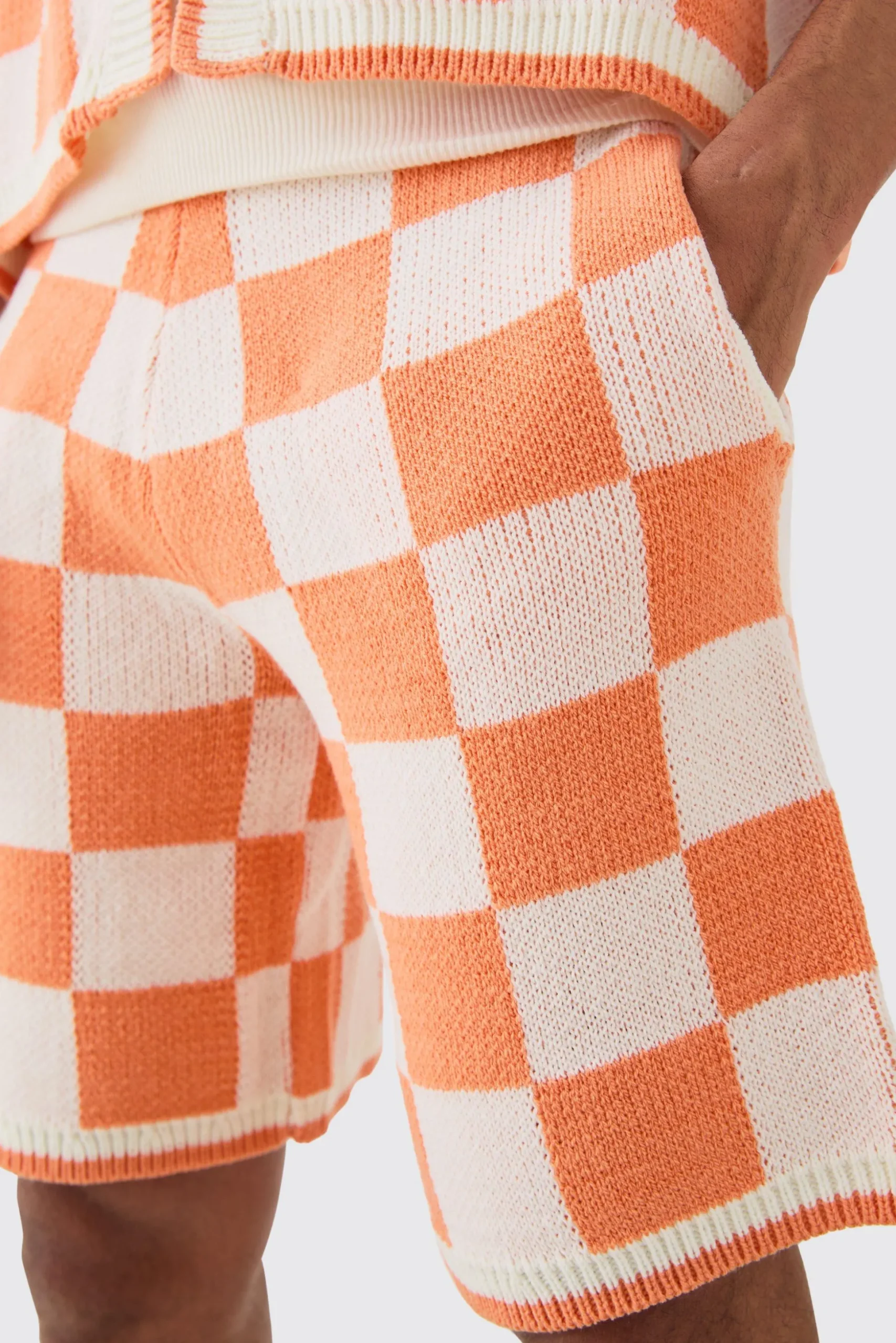 Relaxed Mid Length Check Knitted Short | BoohooMAN UK
