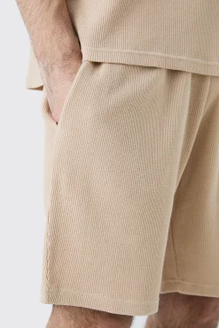 Relaxed Mid Length Waffle Short | BoohooMAN UK