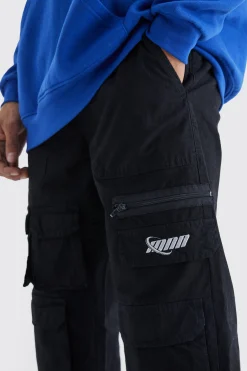 Relaxed Multi Cargo Ripstop Trouser With Tonal Embroidery | BoohooMAN UK
