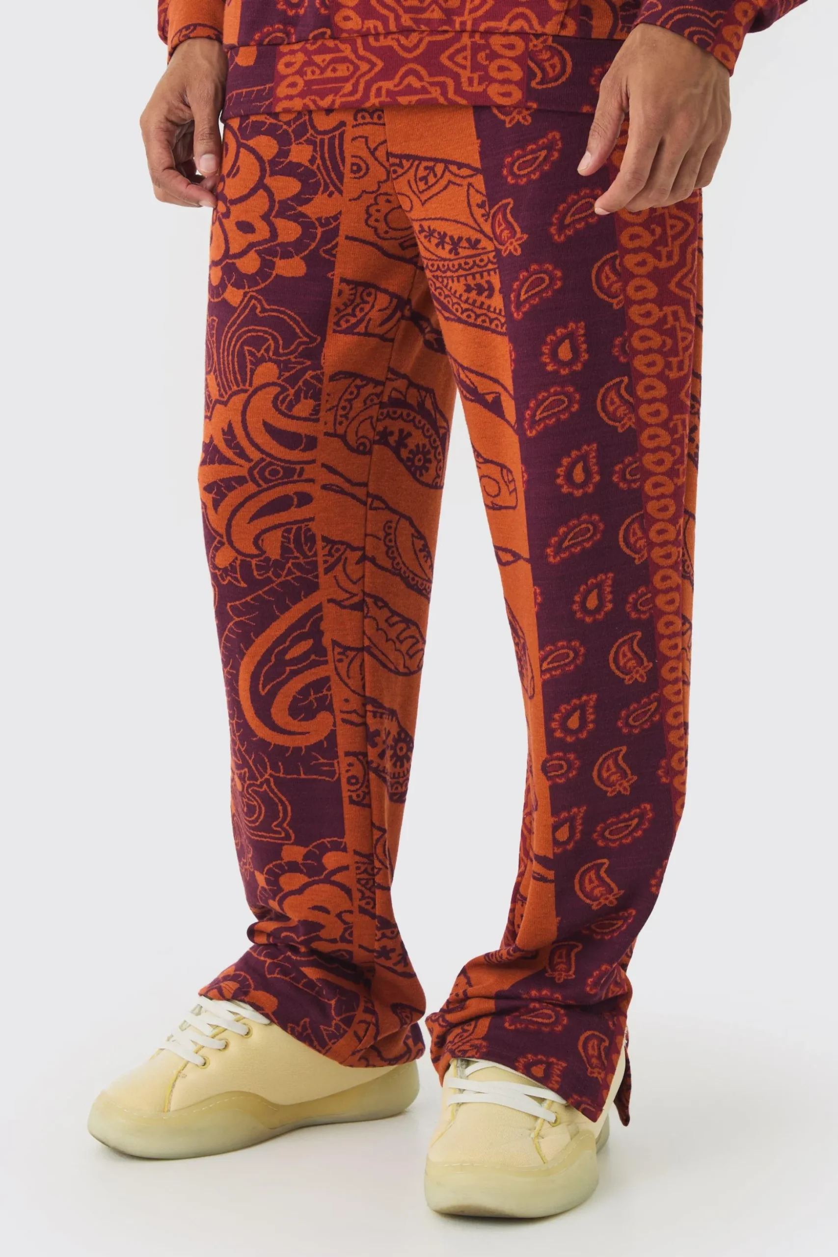 Relaxed Paisley Jacquard Split Hem Jogger | BoohooMAN UK