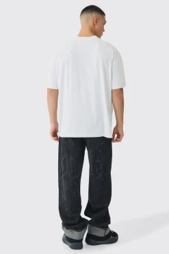 Relaxed Rigid Skeleton Printed Jeans With Chain | BoohooMAN UK