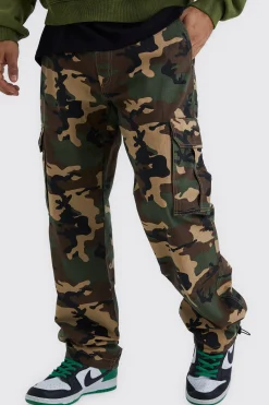Relaxed Ripstop Gusset Camo Cargo Trouser | BoohooMAN UK