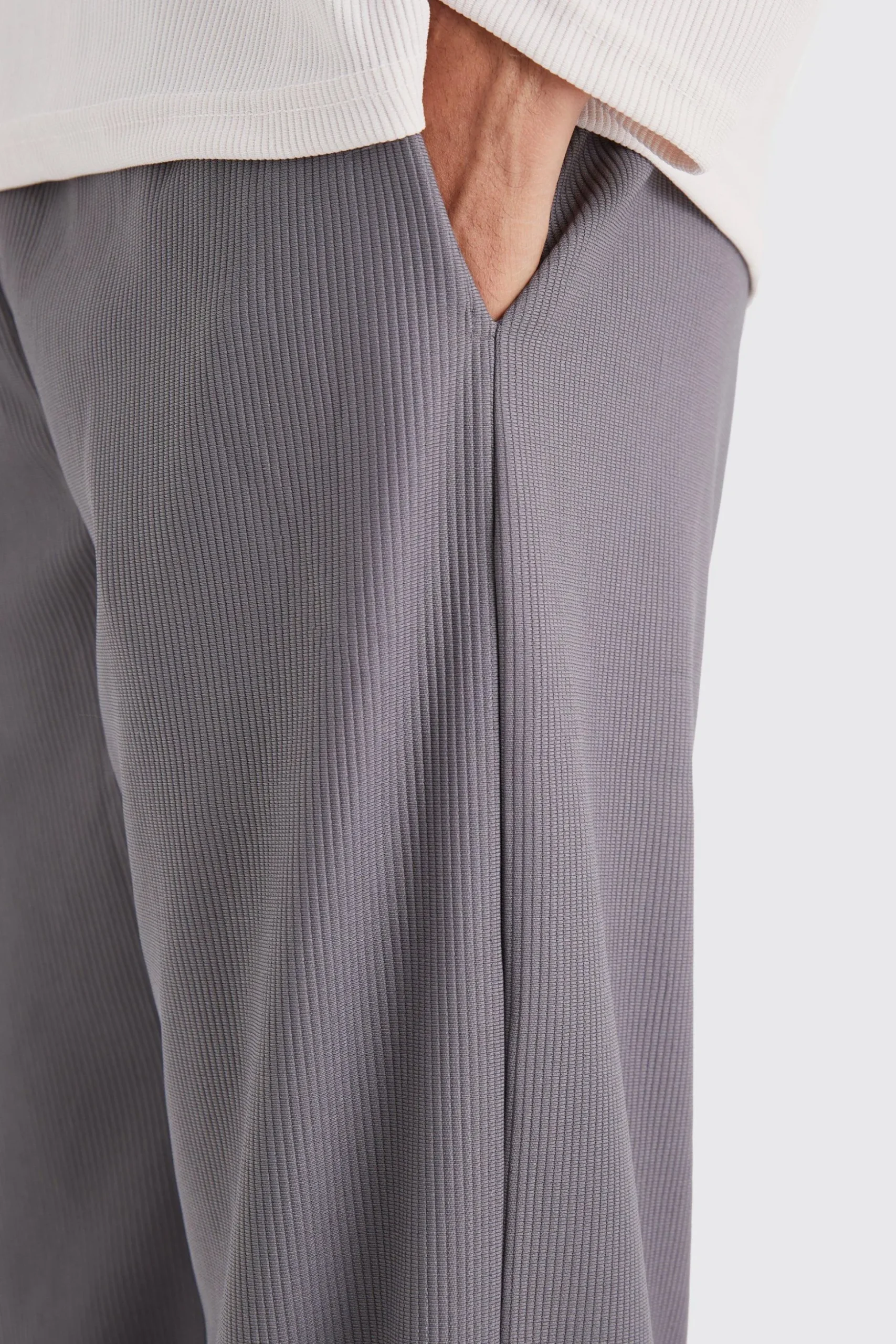 Relaxed Tapered Ottoman Rib Jogger | BoohooMAN UK