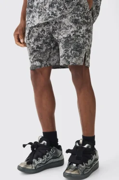 Relaxed Volley Official Abstract Printed Shorts | BoohooMAN UK