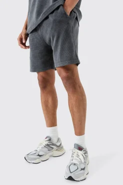 Relaxed Washed Heavyweight Waffle Shorts | BoohooMAN UK