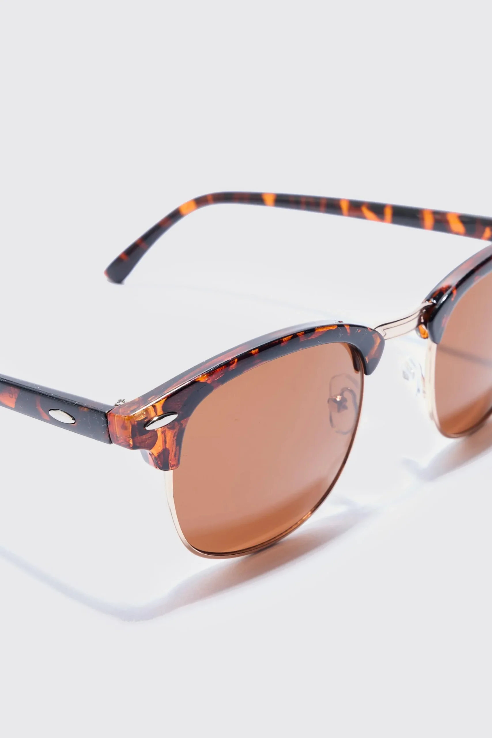 Retro Torte Sunglasses | BoohooMAN UK