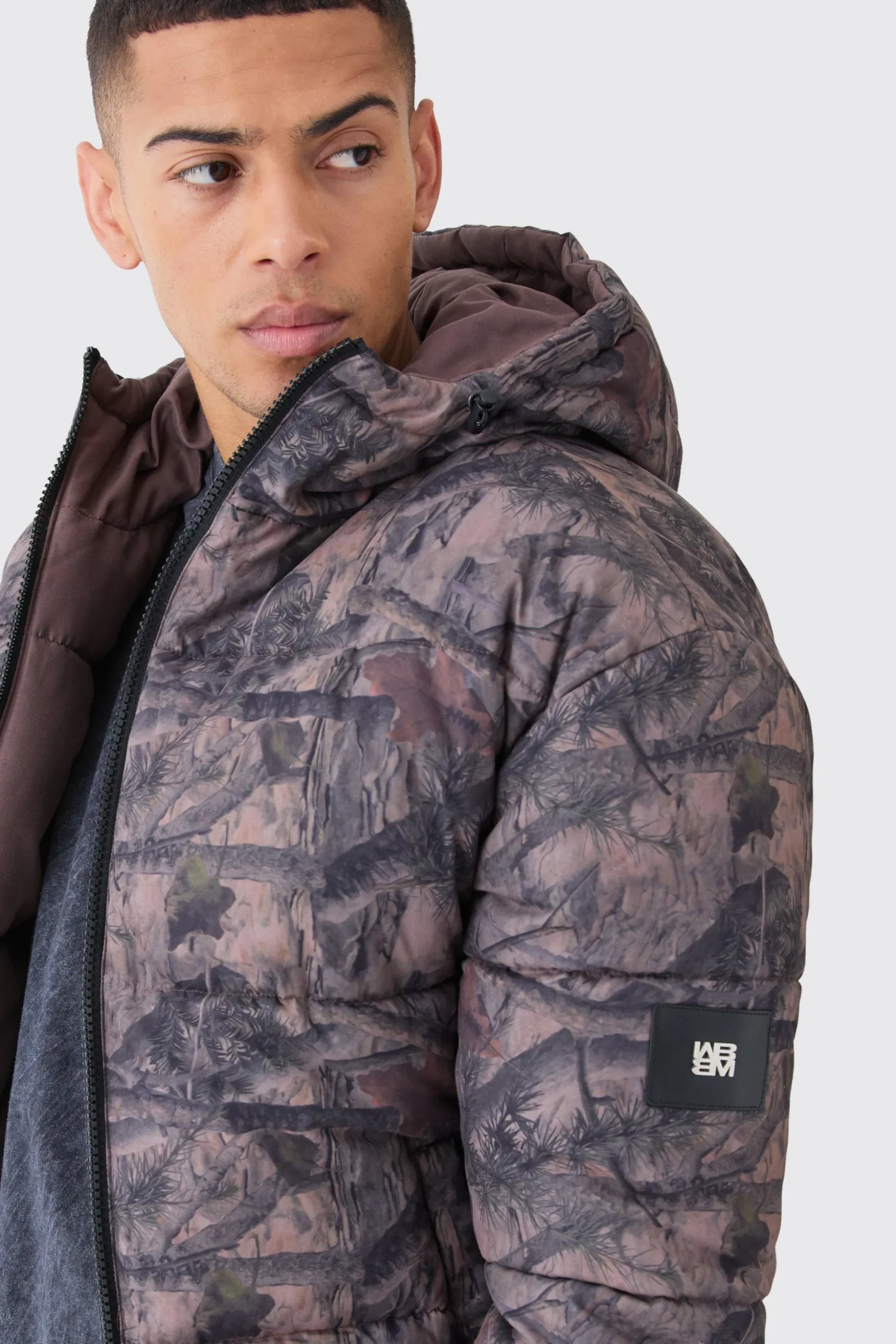 Reversible Camo Puffer Jacket | BoohooMAN UK