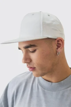 Satin Snapback In Silver | BoohooMAN UK