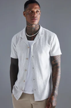 Short Sleeve Animal Textured Shirt | BoohooMAN UK