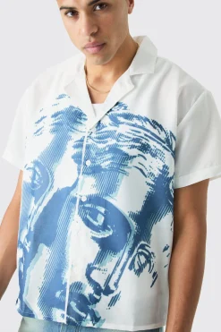 Short Sleeve Boxy Double Statue Shirt | BoohooMAN UK