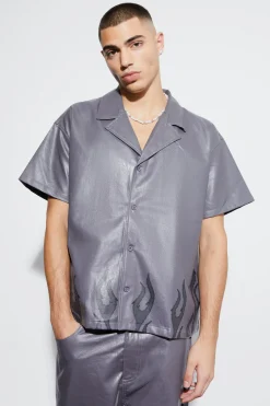 Short Sleeve Boxy Flame Hem Shirt | BoohooMAN UK