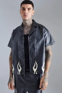 Short Sleeve Boxy Flame Hem Shirt | BoohooMAN UK