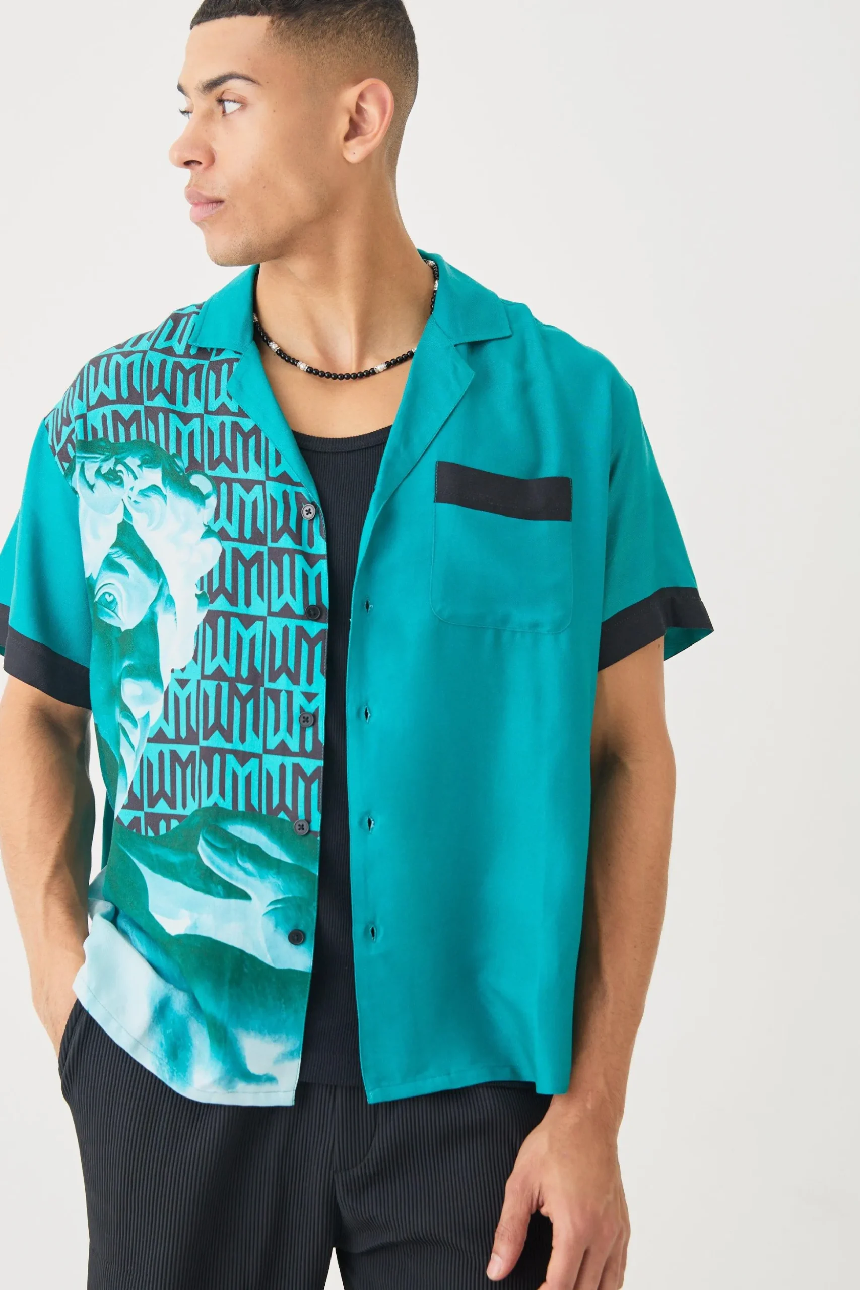 Short Sleeve Boxy Viscose Spliced Statue Shirt | BoohooMAN UK