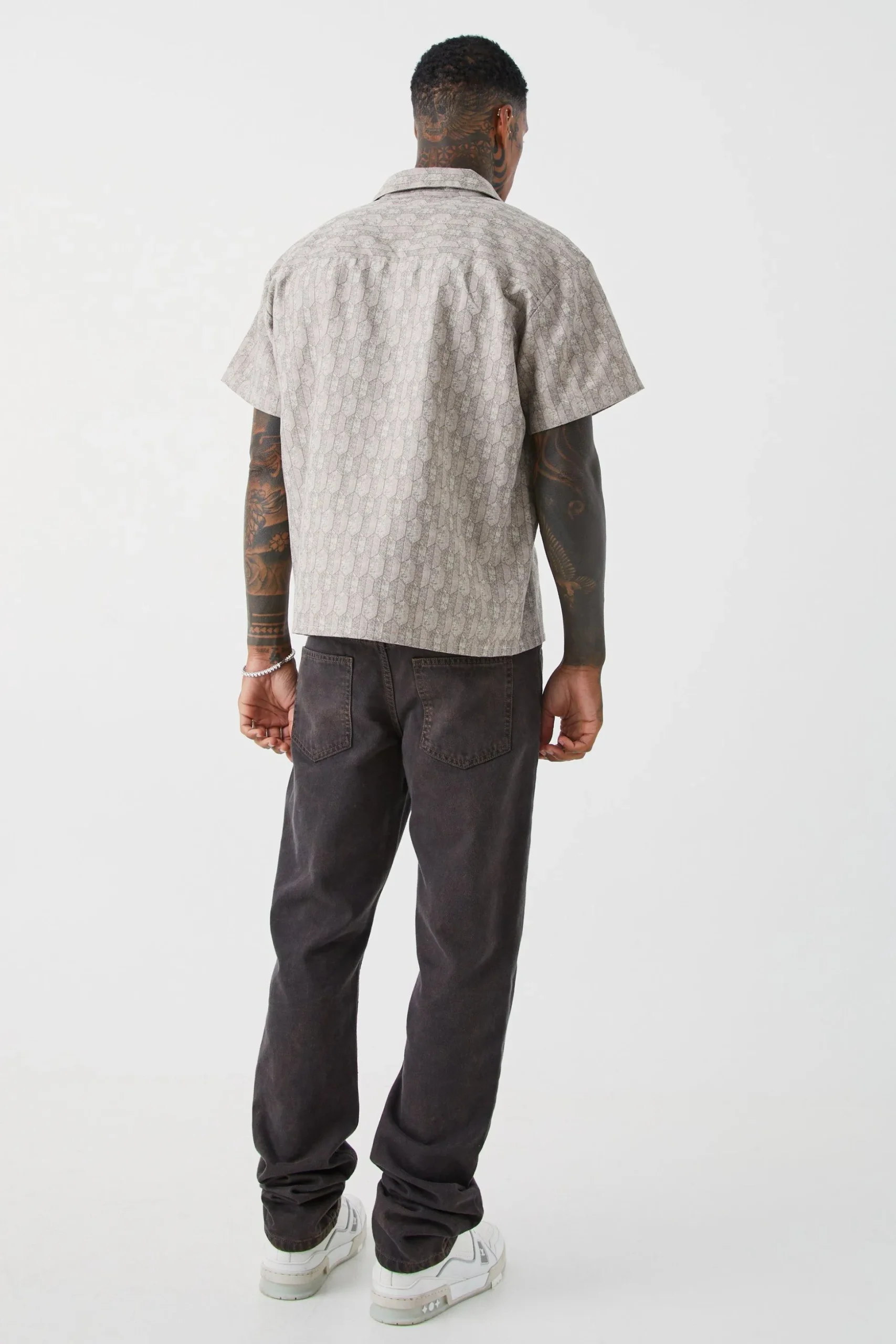 Short Sleeve Boxy Woven Smart Geo Set | BoohooMAN UK