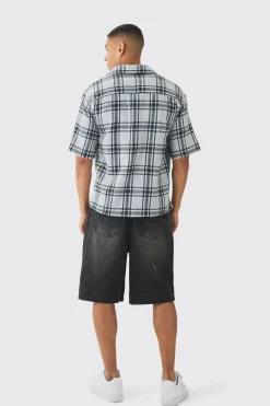Short Sleeve Checked Oversized Shirt | BoohooMAN UK