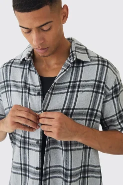 Short Sleeve Checked Oversized Shirt | BoohooMAN UK