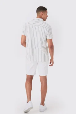 Short Sleeve Crinkle Pinstripe Shirt | BoohooMAN UK