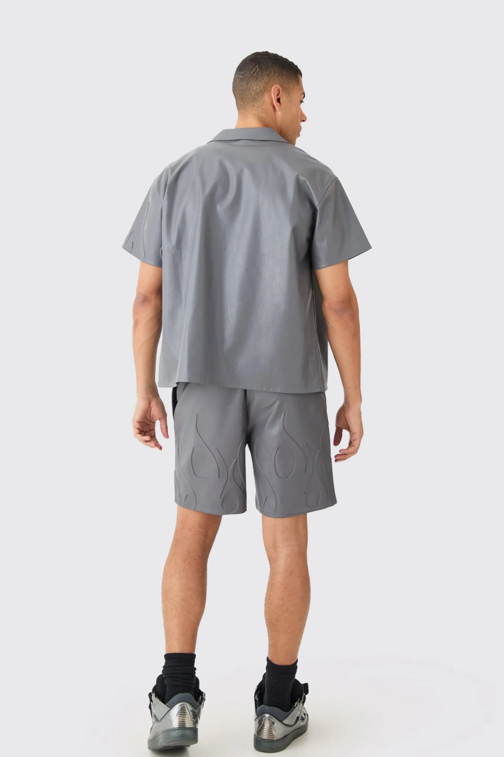 Short Sleeve Drop Revere Boxy Pu Embossed Set | BoohooMAN UK