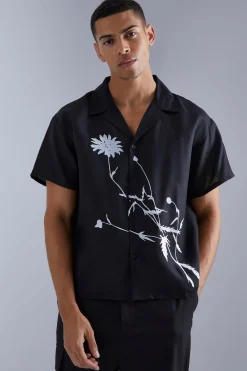 Short Sleeve Floral Embroidered Boxy Shirt | BoohooMAN UK