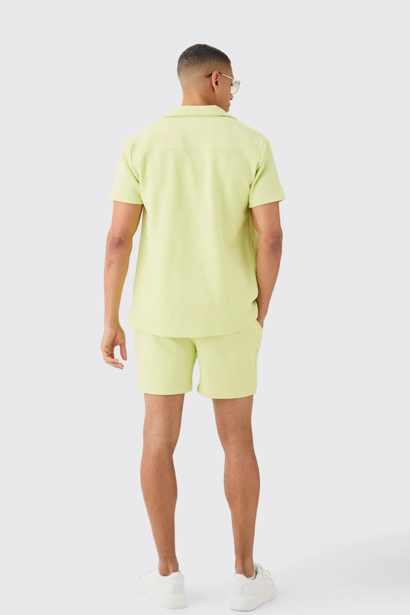Short Sleeve Geo Stripe Shirt & Short Set | BoohooMAN UK