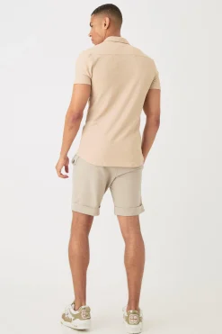 Short Sleeve Honeycomb Muscle Fit Shirt | BoohooMAN UK