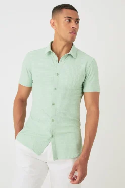 Short Sleeve Honeycomb Muscle Fit Shirt | BoohooMAN UK