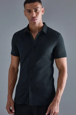 Short Sleeve Muscle Geo Shirt | BoohooMAN UK