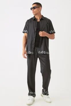Short Sleeve Oversized Back Print Satin Shirt | BoohooMAN UK