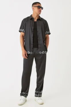 Short Sleeve Oversized Back Print Satin Set | BoohooMAN UK