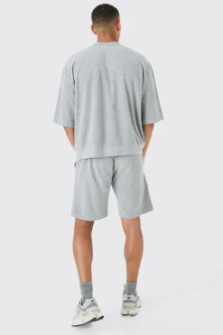 Short Sleeve Oversized Boxy Towelling Sweatshirt | BoohooMAN UK