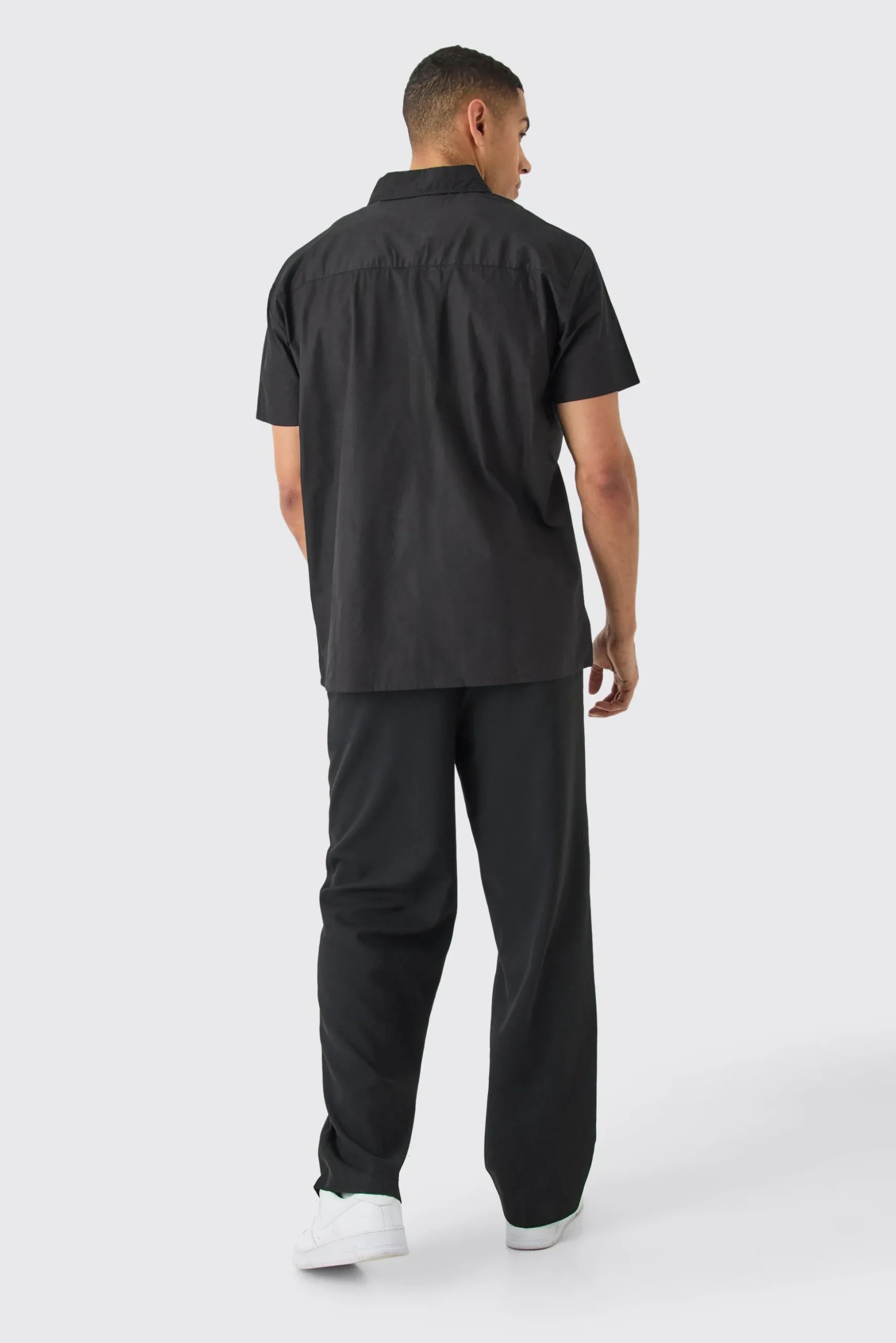 Short Sleeve Oversized Poplin Floral Applique Shirt | BoohooMAN UK