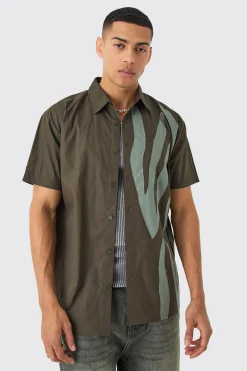 Short Sleeve Oversized Poplin Stripe Applique Shirt | BoohooMAN UK