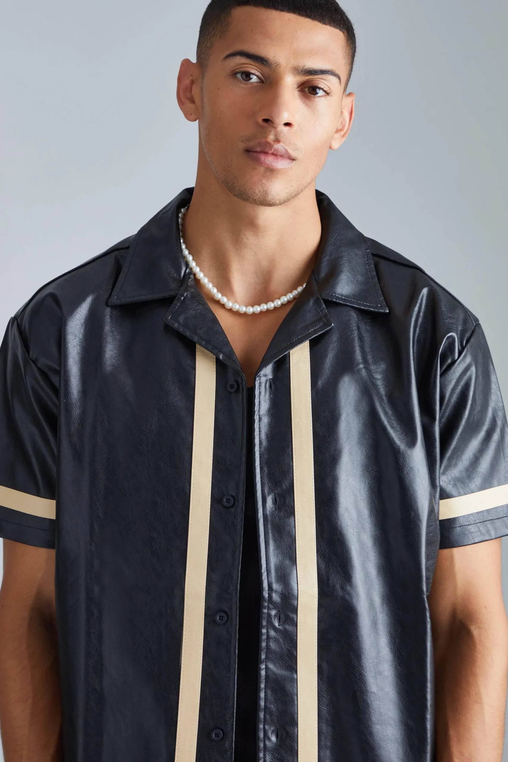 Short Sleeve Oversized Pu Border Shirt | BoohooMAN UK