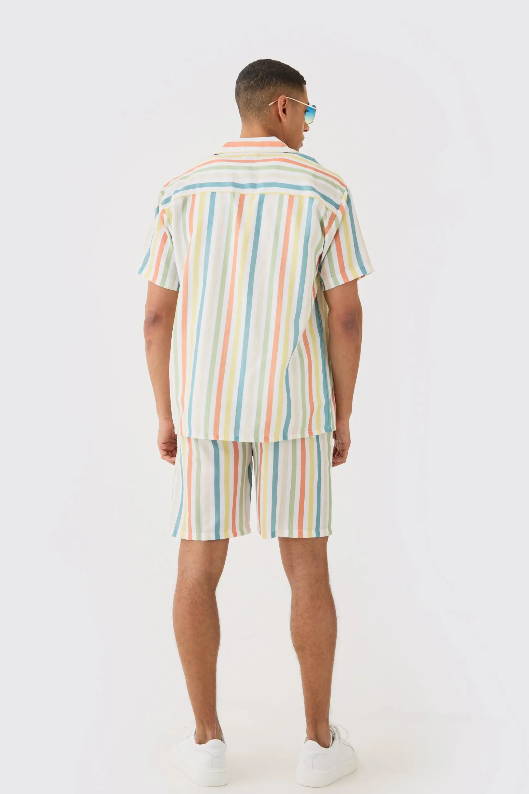 Short Sleeve Oversized Revere Stripe Shirt | BoohooMAN UK