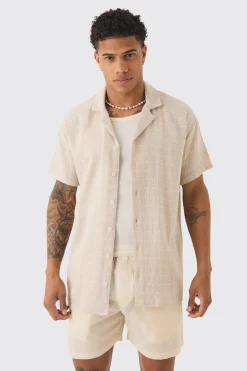 Short Sleeve Oversized Textured Check Shirt | BoohooMAN UK