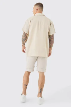 Short Sleeve Oversized Textured Check Shirt | BoohooMAN UK